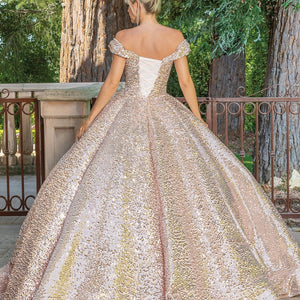 Quinceañera - 40