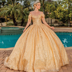Quinceañera - 32