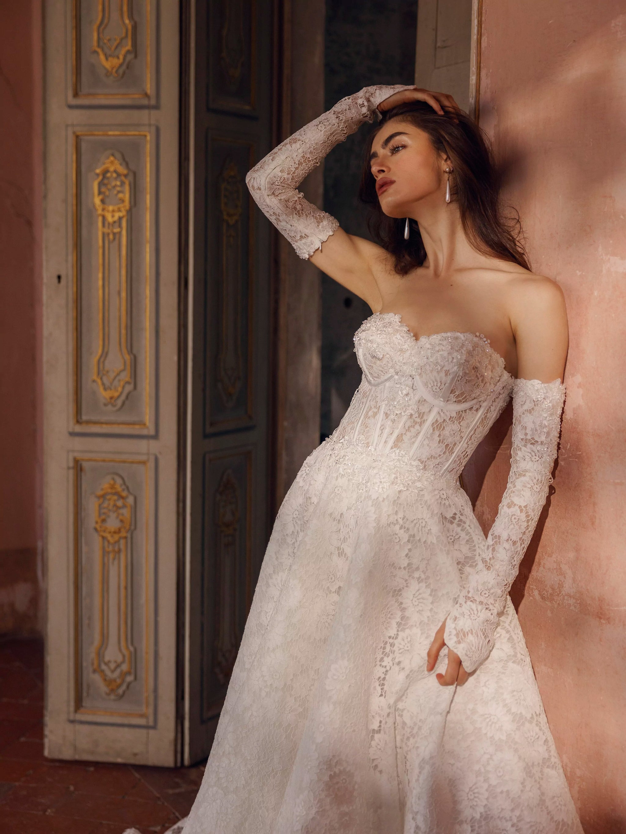 Giulia Lace Sweetheart Bridal Gown | Bespoke Floral Wedding Dress Giulia Lace Sweetheart Bridal Gown | Bespoke Floral Wedding Dress