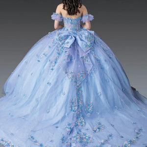 Quinceañera - 26