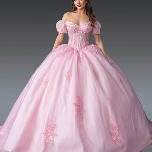 Quinceañera - 24