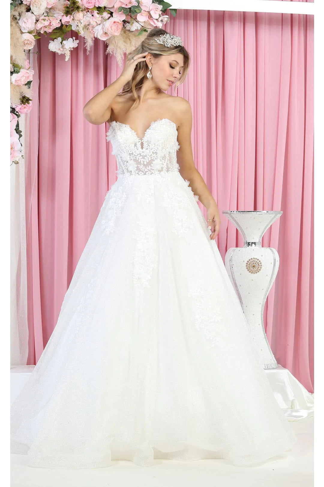 Elegant Sweetheart Flowing Wedding Dress | Ready to Ship Gown 18 Elegant Sweetheart Flowing Wedding Dress | Ready to Ship Gown 18