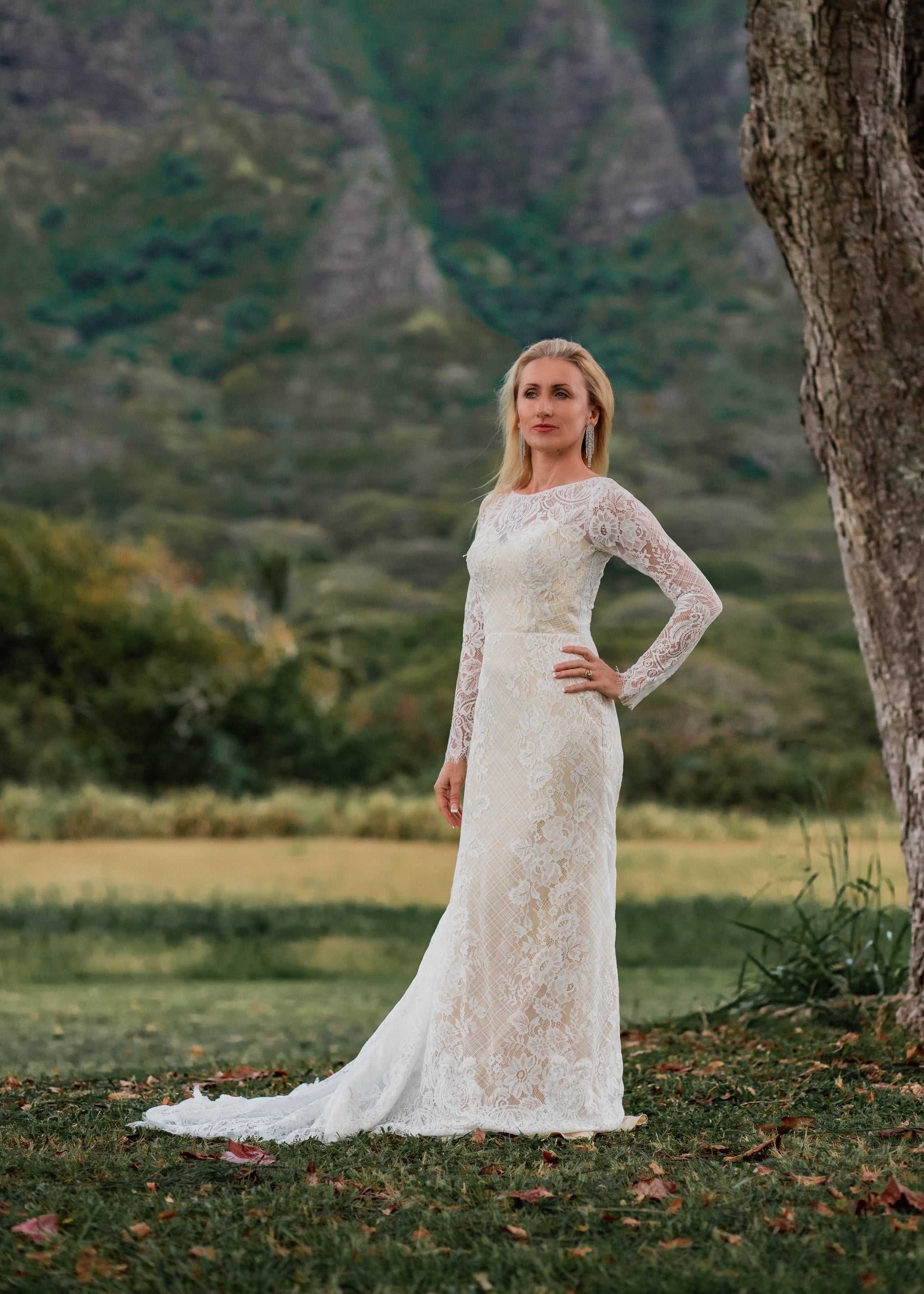 Long Sleeve Lace Mermaid Wedding Dress with Elegant Boat Neck 20 Long Sleeve Lace Mermaid Wedding Dress with Elegant Boat Neck 20