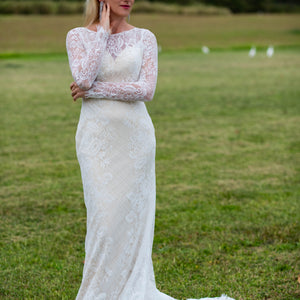 Long Sleeve Lace Mermaid Wedding Dress with Boat Neck