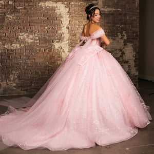 Quinceañera - 19