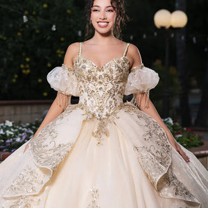 Quinceañera - 17