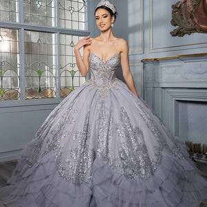 Quinceañera - 14