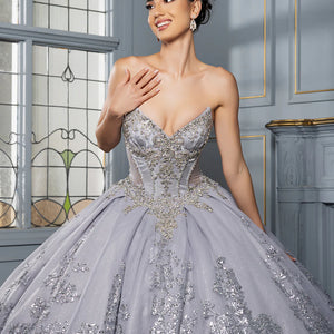 Quinceañera - 14