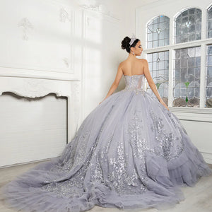 Quinceañera - 14