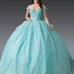 Quinceañera - 11