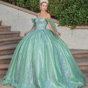 Quinceañera - 02