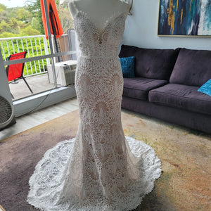 Boho Mermaid Lace Wedding Dress with Straps and Deep Plunging Neckline