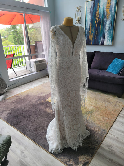 wedding dress with long sleeves