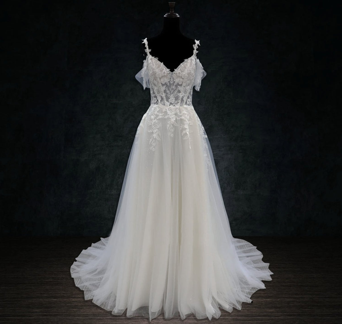 black and white corset wedding dress A-Line Boho Corset Wedding Dress with Lace Bodice Lace Straps Off the Shoulder Sleeves and Sparkle Tulle Skirt