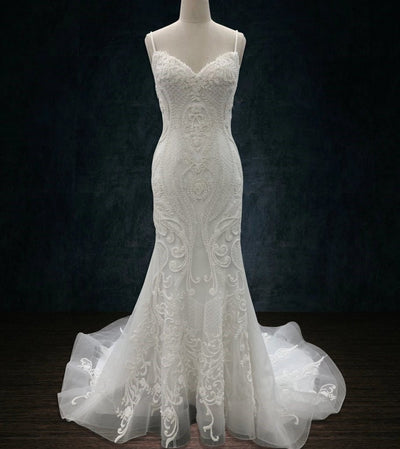 wedding dress with long sleeves