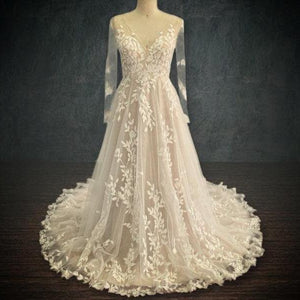 long sleeve lace wedding dress