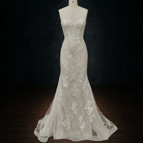 long sleeve lace wlong sleeve lace wedding dressedding dress